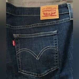 Size 22 Levi's Jeans plus size